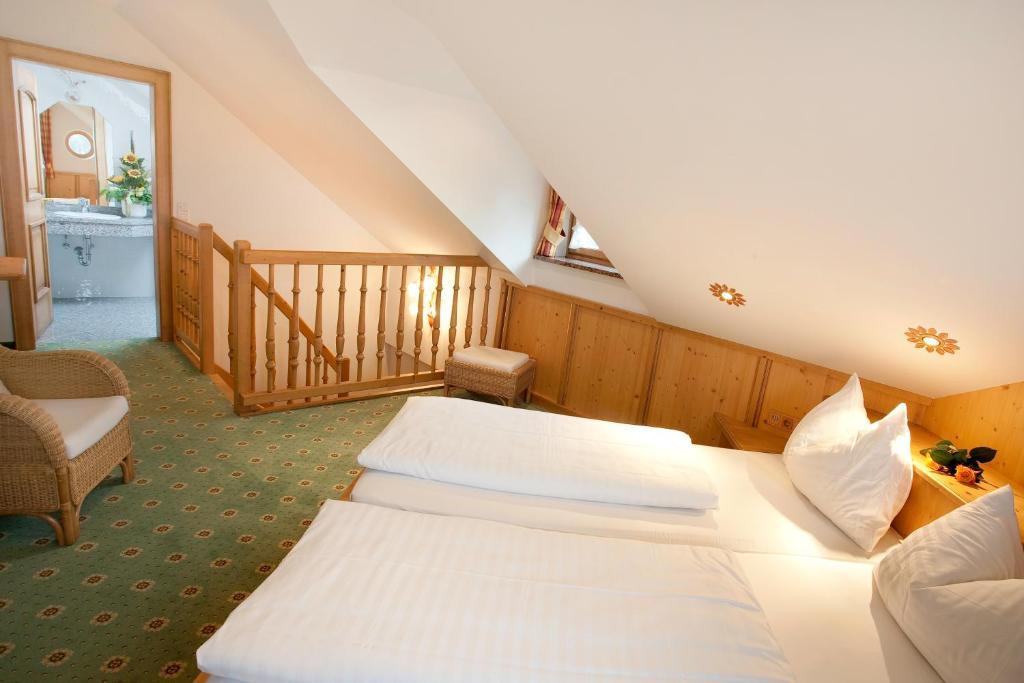 Bloberger Hof Hotel Salzburg Room photo